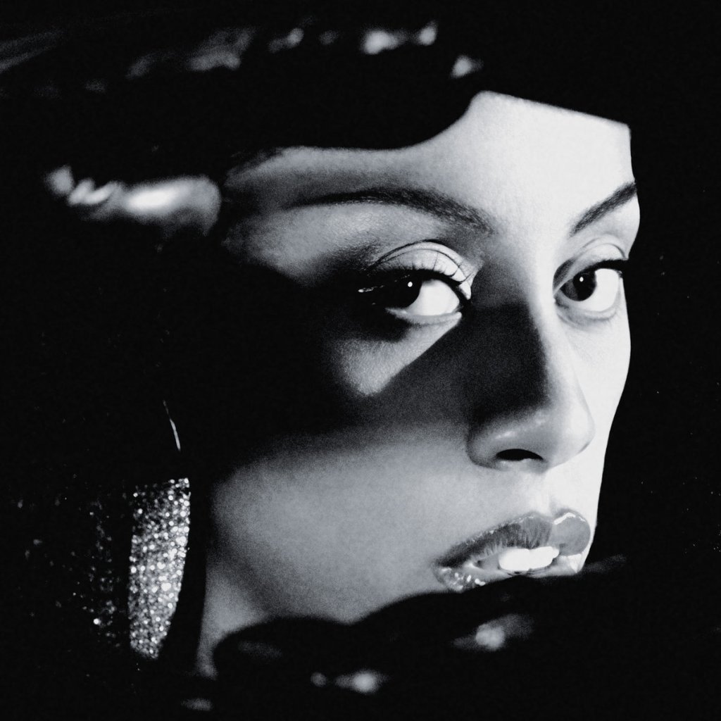 Rochelle Jordan « Through The Wall » @@@@½